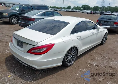 2013 Mercedes-Benz Cls 550 z USA, uszkodzony, nr VIN WDDLJ7DB6DA073913